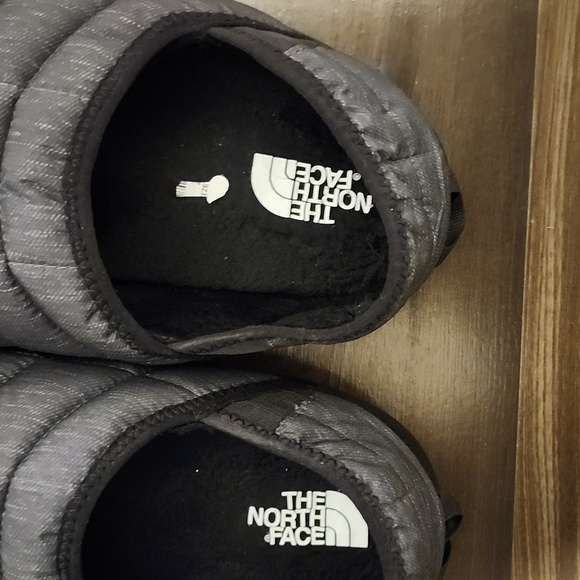 Sleepers - Picture 2 of 4